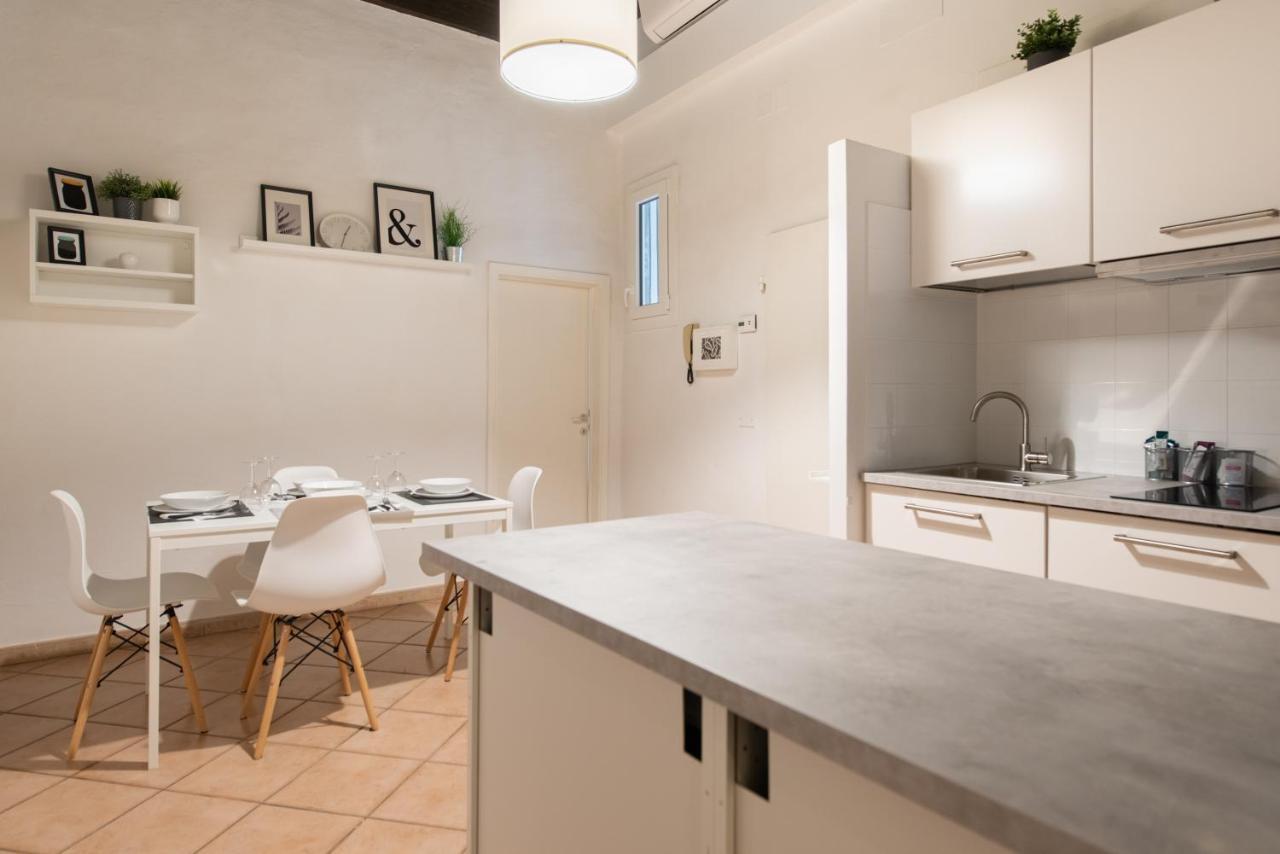 2 Rooms Next To A Market And Piazza Santa Croce - Homeunity Florence Ngoại thất bức ảnh